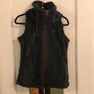 Kuhl “Born in the Mountains” Flight Fleece Vest